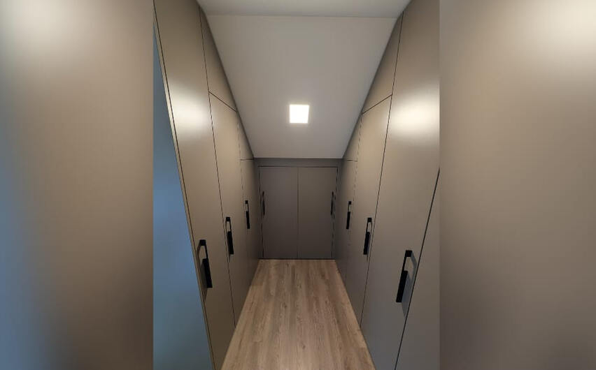 Schlafzimmerschrank